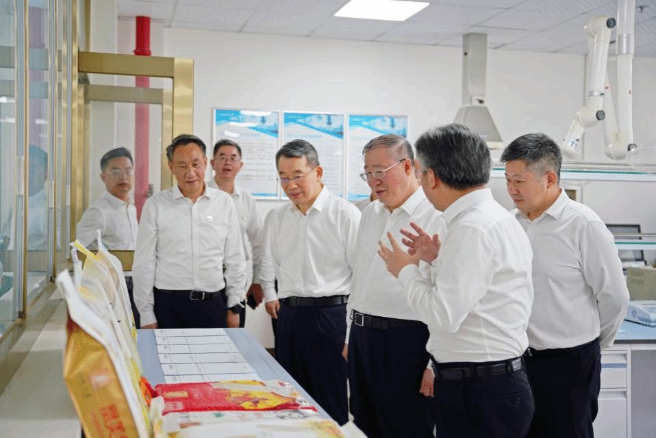 给予充分肯定